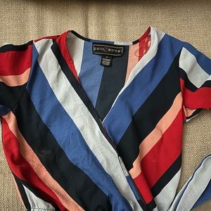 Polly & ester size small multi colored nothing wrong with it